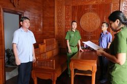Bình Dương: Bắt tạm giam giám đốc công ty môi trường chôn lấp chất thải trái phép