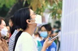 Không cho đổi nguyện vọng thi lớp 10, Hà Nội có làm khó học sinh?