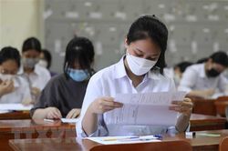 Bình Dương: Gần 10.000 học sinh lớp 9 phải thi lại môn Toán