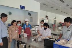 Ra quân kiểm tra an toàn thực phẩm