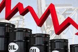 Giá dầu thế giới bất ngờ lao dốc dù ECB giảm tốc độ tăng lãi suất