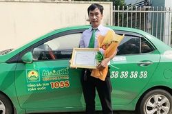 Tài xế taxi và chuyến xe 0 đồng lúc nửa đêm