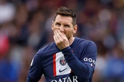 Rivaldo: Messi thiếu tôn trọng PSG