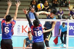 Đè bẹp Malaysia, bóng chuyền Việt Nam vào bán kết SEA Games