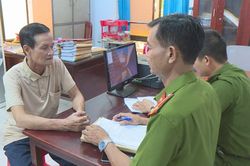 Cụ ông 75 tuổi dùng dao đâm bạn nhậu tử vong