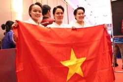 Karate Việt Nam giành 2 HCV đồng đội