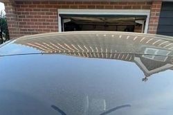 Khách bức xúc khi đại lý giao xe Tesla đầy bụi bẩn và vết xước