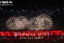 Ấn tượng lễ khai mạc SEA Games 32