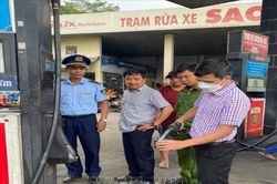 Phạt gần 885 triệu đồng đối với doanh nghiệp bán xăng kém chất lượng