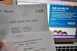 Bị buộc 'giữ im lặng', nhiều khách hàng của Manulife bức xúc