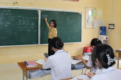Trường nội trú sáng đèn ôn thi tốt nghiệp cho học sinh lớp 12