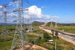 Chậm di dời công trình hạ tầng kỹ thuật phục vụ thi công cao tốc Bắc - Nam giai đoạn 2