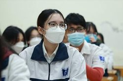 2 trường ở Hà Nội dự kiến tuyển sinh lớp 10 chương trình song bằng năm học 2023-2024
