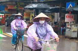 Không khí lạnh, mưa dông bao trùm nhiều nơi trên cả nước
