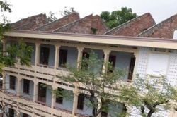 Mưa lớn, dông lốc gây thiệt hại lớn tại Nghệ An và Hà Tĩnh