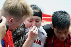 Cặp song sinh của bóng rổ Việt Nam nén nỗi đau mất người thân để giành HCV SEA Games 32