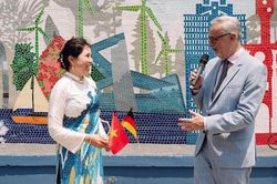 Khánh thành tranh gốm tình hữu nghị Việt - Đức