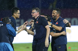 Huấn luyện viên Troussier nói gì khi U22 Việt Nam vào bán kết SEA Games 32?