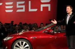 Ông chủ Tesla trầm trồ trước chiến lược xe điện Ford