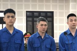 Mở hàng chục tài khoản ngân hàng tiếp tay cho người nước ngoài lừa đảo