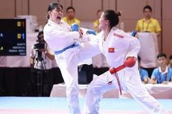 Karate Việt Nam giành thêm 2 HCV ở nội dung Kumite