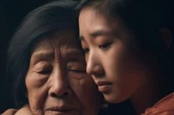 Quá cô đơn, người mẹ phải tâm sự với loa thông minh