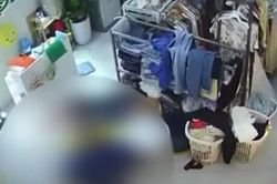 Trưa 8/5: Danh tính kẻ cầm dao uy hiếp, đòi 'làm bậy' với nữ chủ shop thời trang ở Vĩnh Phúc