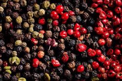 Giá tiêu hôm nay 9/5: Thêm 1.000 đồng/kg, liệu có đợt tăng lên 80.000 đồng/kg?