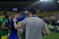 Ronaldo lại có hành động đáng xấu hổ sau trận hòa của Al Nassr