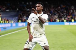 Hàng loạt hiểm họa chờ đợi Man City ở bán kết Champions League