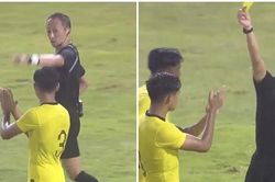Hậu vệ U22 Malaysia nhận cái kết đắng vì vỗ tay 'cà khịa' trọng tài sau trận
