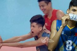 Màn ăn mừng 'đáp lễ' cực chất của tuyển thủ Việt Nam với đối thủ Thái Lan khiến fan thích thú