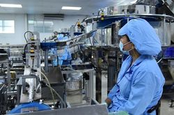Bộ trưởng Nguyễn Chí Dũng: 'Nhiều doanh nghiệp lớn đã phải bán gần hết tài sản'