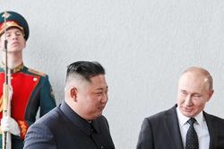 Ông Kim Jong Un gửi thư cho Tổng thống Putin chúc mừng Ngày Chiến thắng