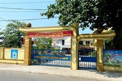 Quảng Bình: Kiểm tra vệ sinh nước đóng chai sau vụ nước uống có đỉa
