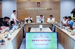 Rà soát, xử lý các chủ thuê bao sở hữu 10 sim trở lên