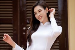 Bộ ảnh 'lưu giữ thanh xuân' của Hoa hậu Đỗ Thị Hà