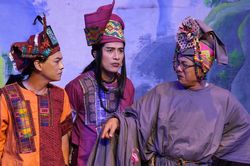 Cười rồi suy ngẫm cùng 'Bí mật giếng làng Khủm'