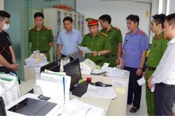 Nhân viên ngân hàng cho vay nặng lãi