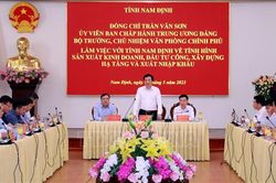 Kiểm tra tiến độ dự án trọng điểm, kết quả giải ngân vốn đầu tư công tại Nam Định