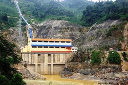 Thực hiện các giải pháp cấp bách, giảm thiểu nguy cơ thiếu nước cấp cho hạ du các lưu vực sông