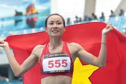 Nữ VĐV Việt Nam rơi nước mắt khi lần đầu giành Huy chương SEA Games