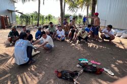 Bắt quả tang 18 người đánh bạc, thu giữ hơn 65 triệu đồng