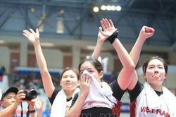 Bóng rổ Việt Nam tạo địa chấn thắng Thái Lan ngoạn mục, CĐV phấn khích ca ngợi Trương Thảo My hay nhất trận