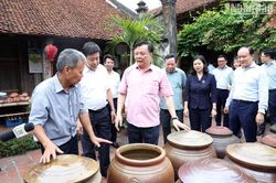 Phát huy giá trị làng cổ Đường Lâm bảo đảm ba mục tiêu