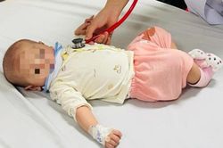 Sức khỏe của 4 trẻ sau sự cố tiêm vaccine hết hạn sử dụng