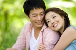 Nghe lời khen này của vợ, chồng sắt đá đến đâu cũng phải mềm lòng