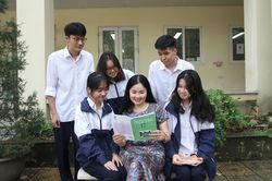 Học sinh Hà Nội tăng tốc ôn thi tốt nghiệp THPT 2023