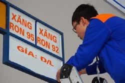 Xăng dầu tiếp tục giảm giá mạnh, E5 RON 92 về mức 20.000 đồng/lít