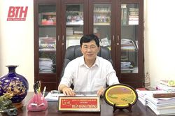 Bí thư đảng ủy học và làm theo Bác